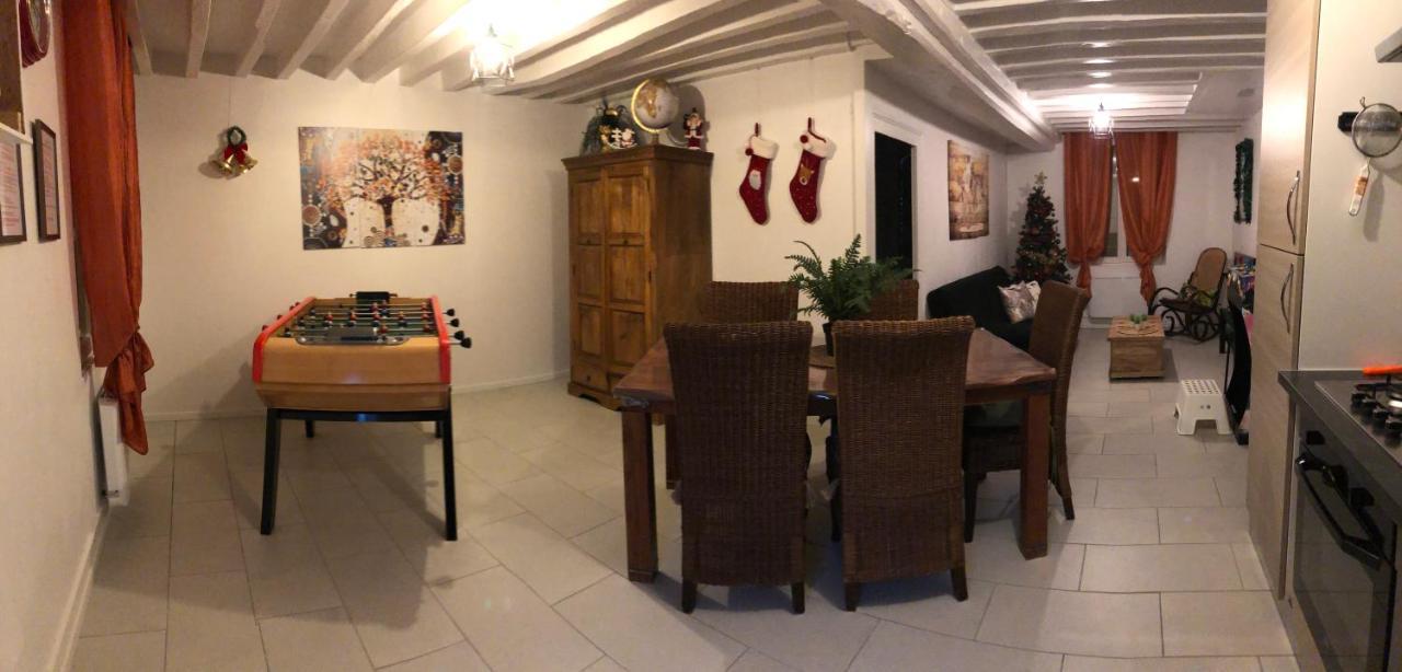 Le Cocoon D'Annabelle - Jolie Maison Avec Jeux Et Grand Jardin Pierrefitte-sur-Sauldre Exterior foto